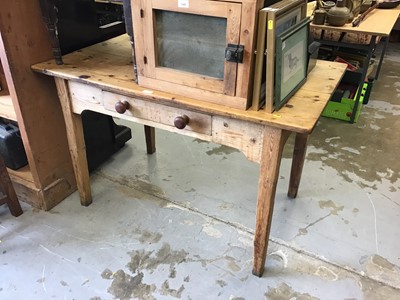 Lot 1044 - Antique pine farmhouse kitchen table with scrubbed top, single drawer on square taper legs