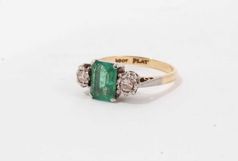 Lot 28 - 18ct gold emerald and diamond ring
