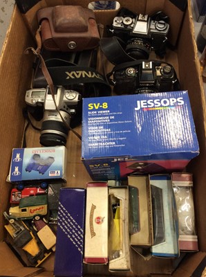 Lot 466 - Box vintage cameras including Minolta, together with toy model cars