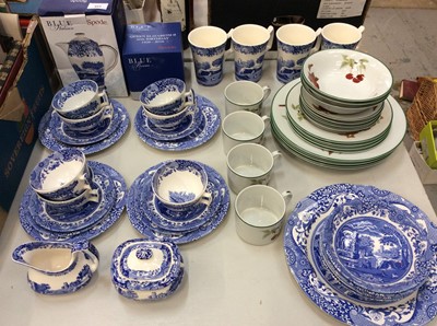 Lot 469 - Spode Italian blue and white tea and dinner ware, together with Royal Worcester