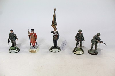 Lot 1403 - Group of five The Stadden Edition cast lead military figures by Charles C. Stadden, comprising Private Combat Dress (x2), Sobraon SGT The Queen's Regt. 1982 and two others unnamed (Unboxed)