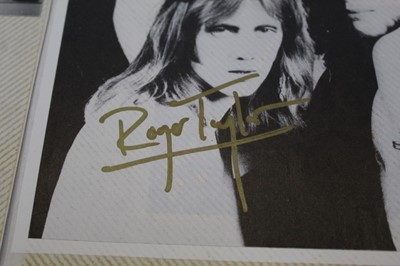 Lot 313 - Autographs Queen Freddie Mercury Roger Taylor, Brian May and John Deacon