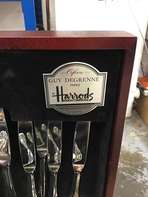 Lot 15 - Canteen of Guy Degrenne cutlery set at Harrods, together with a miniature plated revolving entree dish and other plated items