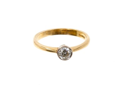Lot 431 - Diamond single stone ring with a round brilliant cut diamond weighing approximately 0.25cts