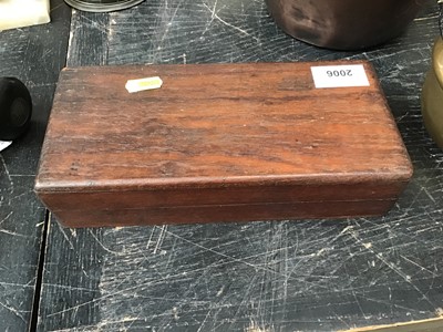 Lot 2006 - Salesman's samples of wood in box