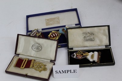 Lot 340 - Group of Masonic Ragelia and Jewels in brown leather case