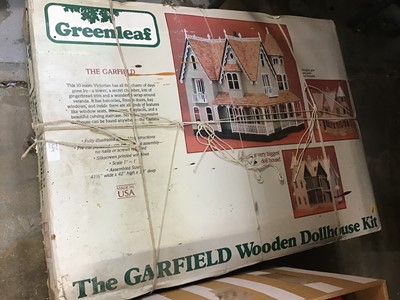 Lot 464 - The Garfield Wooden Dollhouse Kit and house accessories