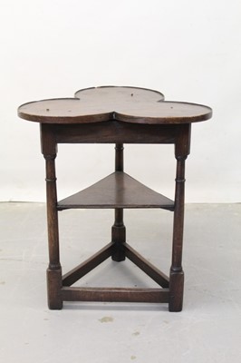 Lot 1253 - Unusual antique oak cricket table with trefoil top