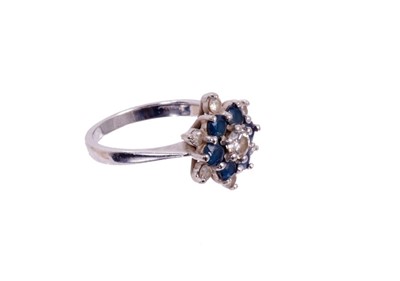 Lot 429 - Diamond and sapphire cluster ring