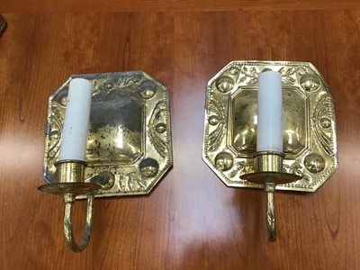 Lot 544 - Copper lion handle log bucket, copper plant trough and pair of brass single scone wall lights