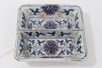 Lot 100 - Antique 19th century Chinese porcelain dish with central division, decorated with floral patterns, four character mark to base, 8.5cm across