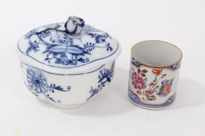 Lot 126 - 18th century Chinese porcelain coffee can and a 19th century Meissen pot and cover
