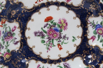 Lot 161 - Pair of Worcester dishes