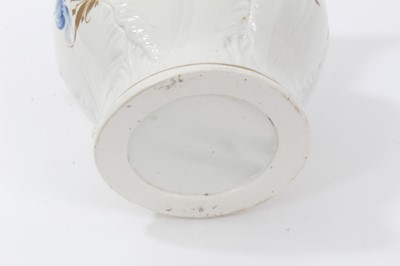 Lot 164 - An early Chamberlain's Worcester cabbage leaf moulded jug, circa 1795