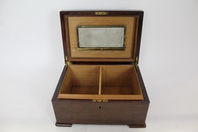 Lot 794 - Good quality figured mahogany humidor