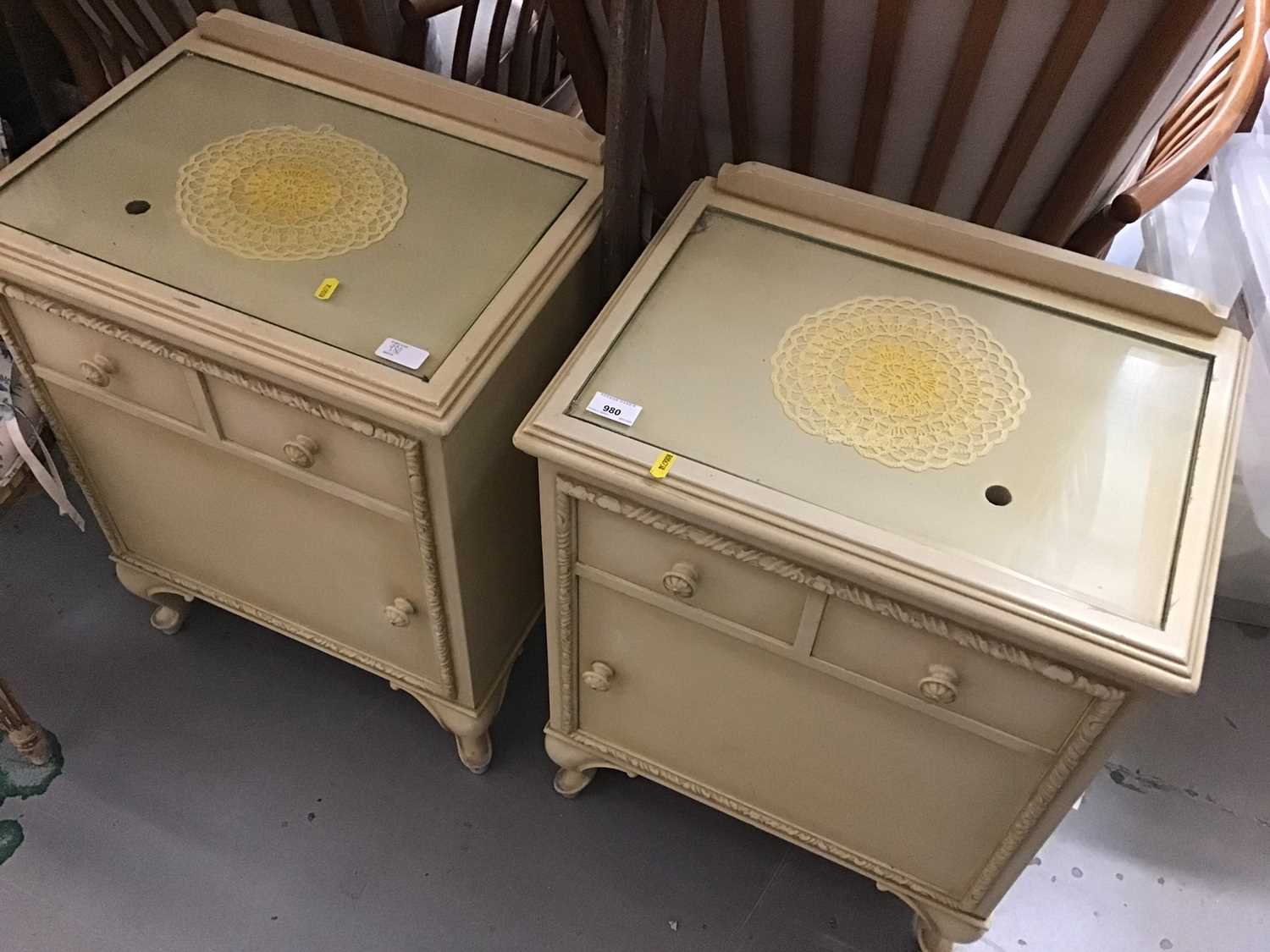 Lot 980 - Pair of cream painted bed side chests and together other similar (4)