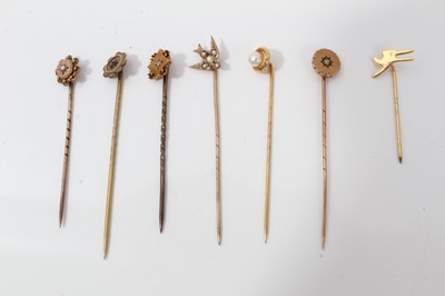 Lot 224 - Five Victorian stick pins and two others (7)