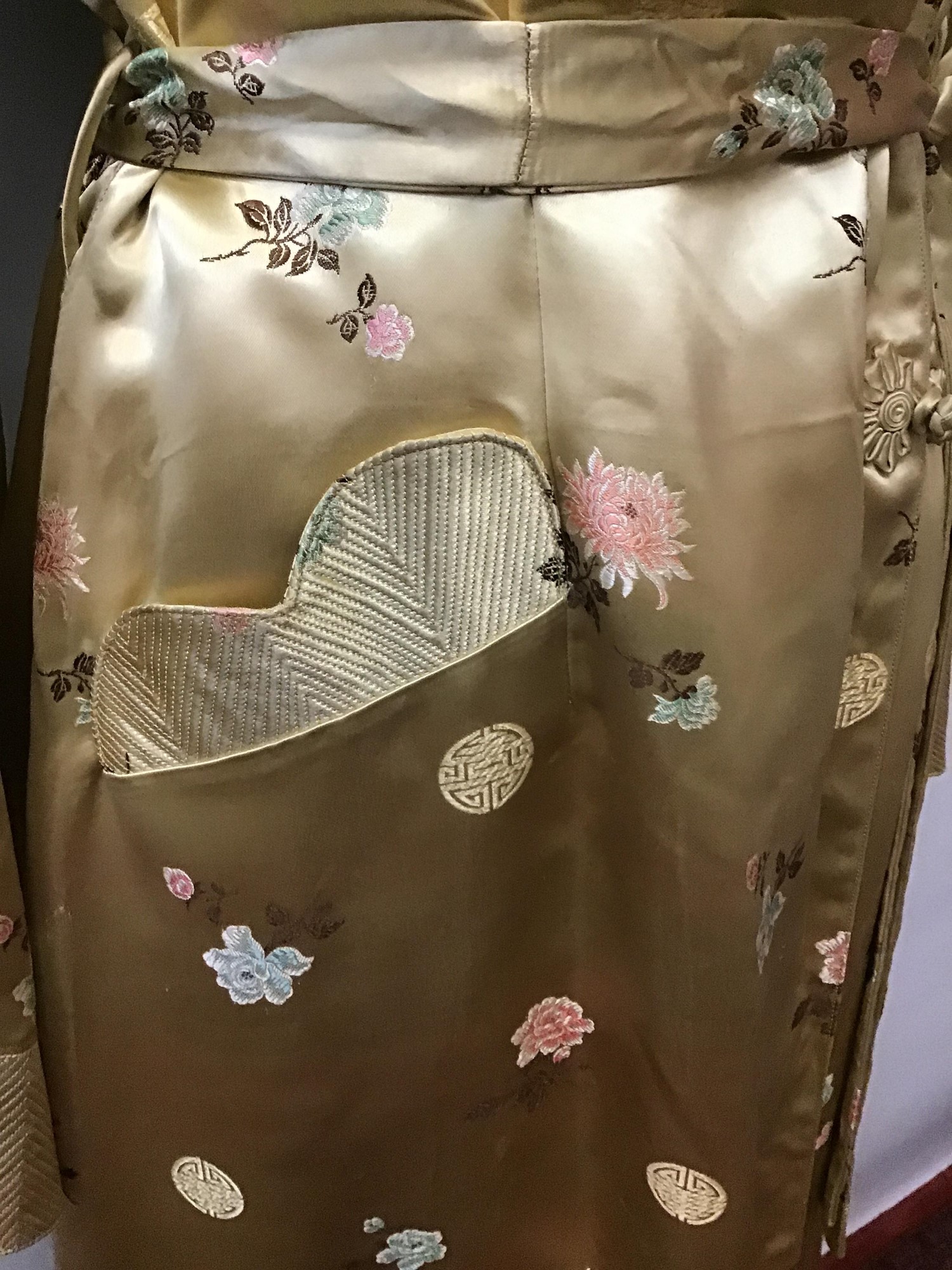 SOLD: Vintage Chinese satin brocade dressing gown robe main image 0