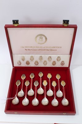 Lot 63 - Set eleven 1977 Silver Jubilee limited edition silver teaspoons, in fitted case