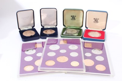 Lot 345 - G.B. - The Royal Mint issued proof's to include year sets 1970 x 3, Silver Crowns 1972, 1977 & Silver Jubilee bronze commemorative medallions 1977 x 2