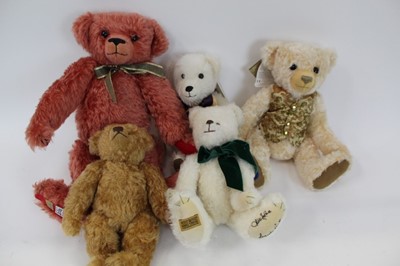 Lot 1463 - Teddy Bears - Merrythought Cranberry, Ivy , International Collector's Bear 220, Heirloom Bear, Royal Celebration Queen's Jubilee.