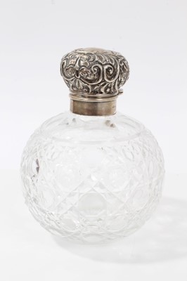 Lot 42 - Late Victorian silver topped hobnail cut glass scent bottle