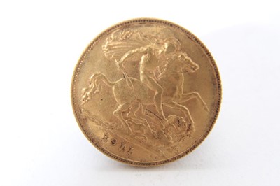 Lot 361 - G.B. Gold Half Sovereign George V 1911 AVF (1 coin)