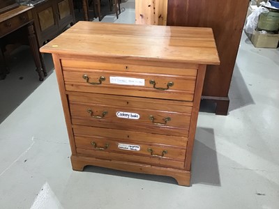 Lot 27 - Edwardian satinwood chest of three drawers with swan neck handles on bracket feet H83cm W83cm D51cm