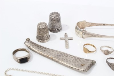 Lot 126 - Group silver and white metal jewellery