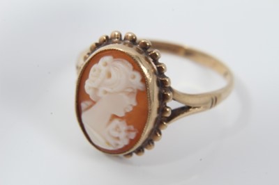 Lot 125 - 9ct gold mounted cameo ring, pair similar earrings and two other 9ct gold rings