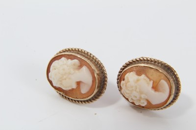 Lot 125 - 9ct gold mounted cameo ring, pair similar earrings and two other 9ct gold rings
