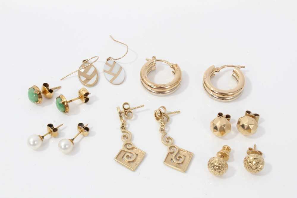 Lot 143 - Seven pairs of gold earrings