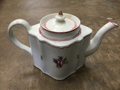 Lot 207 - Late 18th century Newhall shaped teapot.