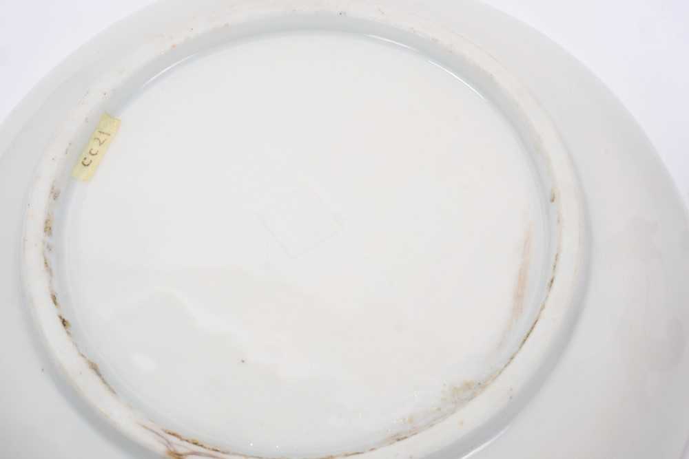 Assiette à Pâtes Creuse Thomas Médaillon Blanc 28 Cm - Porcelaine Passe Au Lave-Vaisselle Et Micro-Ondes