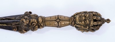 Lot 819 - Fine quality antique Tibetan bronze ceremonial dagger