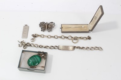 Lot 248 - Group silver and white metal jewellery