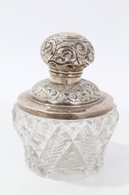 Lot 301 - Edwardian cut glass scent bottle with silver top and mount (Birmingham 1906)