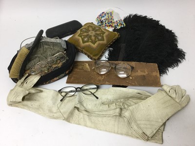 Lot 1821 - Evening bags, kid gloves, fan, etc