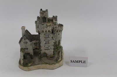 Lot 1032 - Thirteen David Winter cottages including Welsh, Scottish, Irish and West Country Collection, 2 unboxed