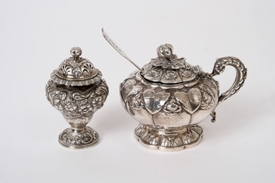 Lot 333 - Good quality George IV Silver mustard pot of bulbous cauldron form with chased floral and foliate decoration, domed hinged cover