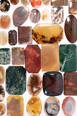 Lot 775 - Collection of specimen agate plaques