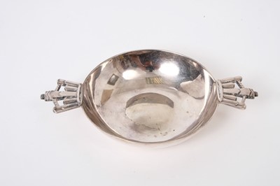 Lot 221 - George V Silver quaich of conventional form with planished decoration to bowl and handles modelled as crowns, (London 1934) Maker, Robert Stone, all at 1.5oz 12.5cm in diameter