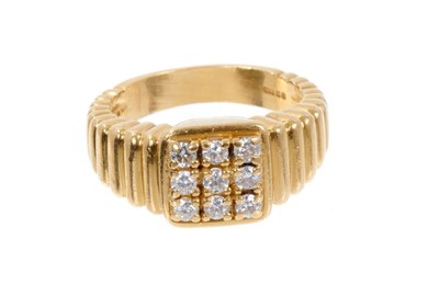 Lot 504 - Gentlemen's 18ct gold signet ring with a square bezel set with nine brilliant cut diamonds