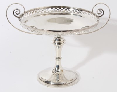 Lot 268 - George V silver table centre / comport of conventional form with pierced decoration, twin spiral twist handle, raised on a circular pedestal base, (Sheffield 1911)