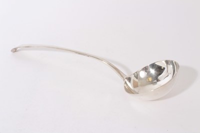 Lot 270 - George III Beaded Old English pattern Silver soup ladle (London 1782), maker G.J., all at 5oz, 25cm in overall length