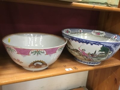 Lot 250 - 18th century style Chinese famille-rose punch bowl with hunting reserves