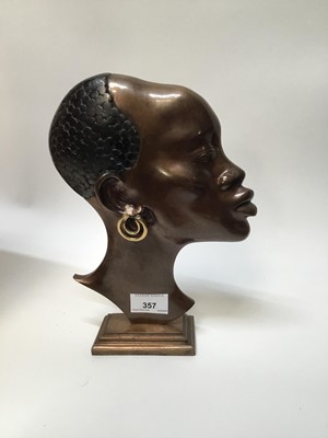 Lot 357 - Good quality mid century Hagenauer style bronze bust of a woman, 26.5cm height