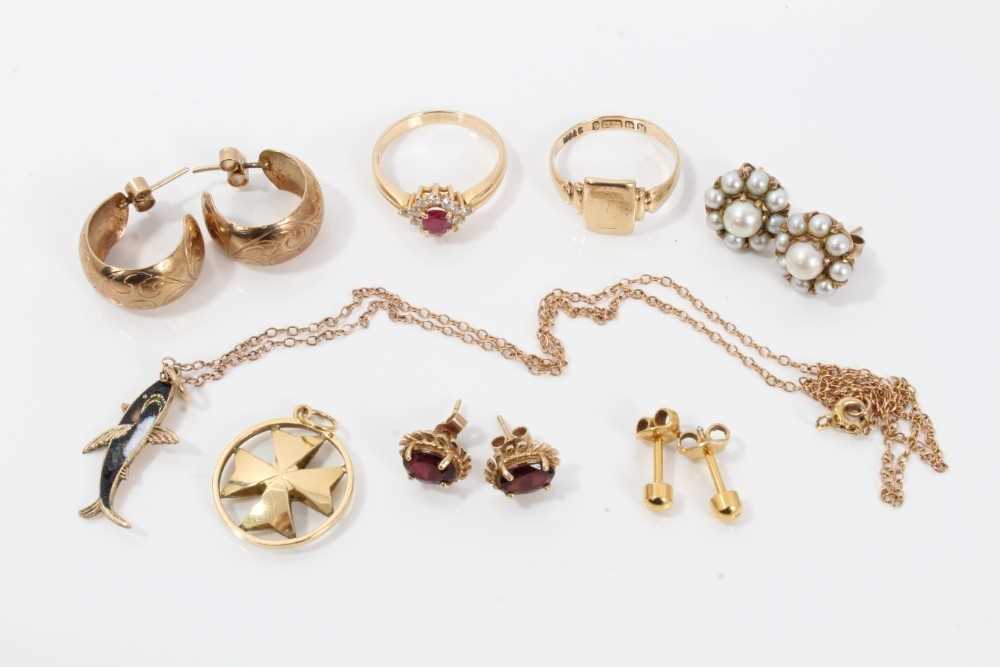 Lot 84 - Group gold jewellery