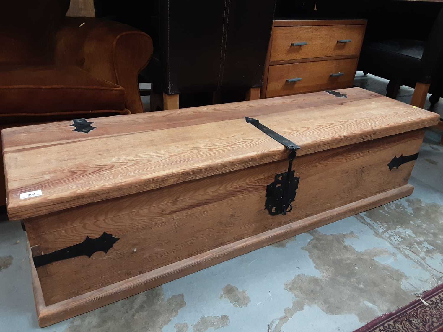 Lot 964 - Long hardwood trunk