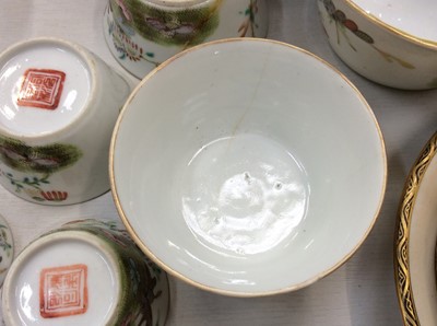 Lot 452 - Antique and later Chinese and Japanese ceramics